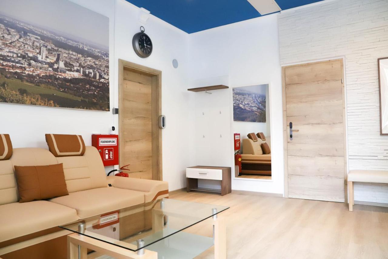 וינה «Go West» Guest Rooms מראה חיצוני תמונה