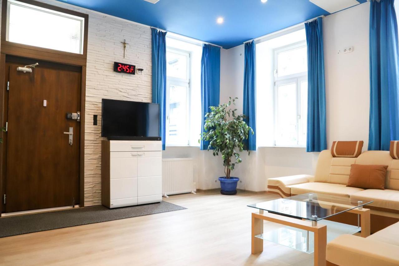 וינה «Go West» Guest Rooms מראה חיצוני תמונה